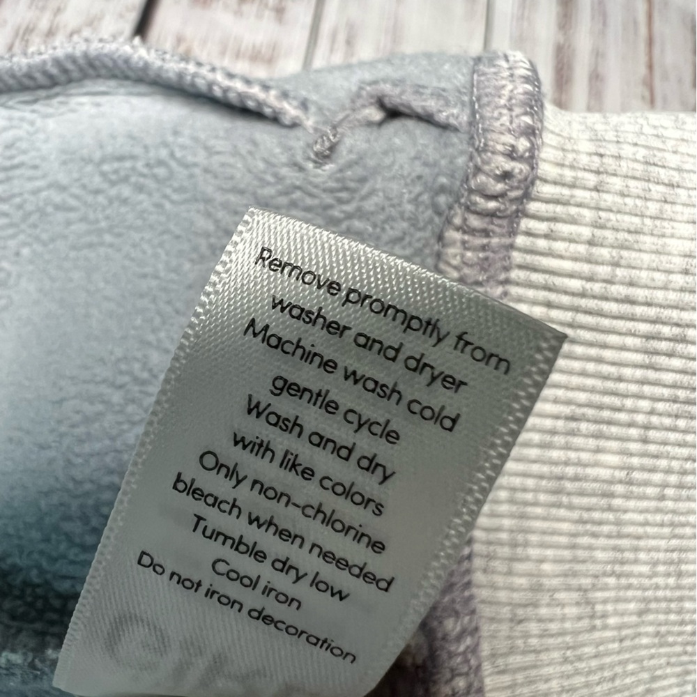 Athleta Girl Large 12 Gray Camo‎ Full Zip Up Hoodie with Thumb Holes - Picture 7 of 9